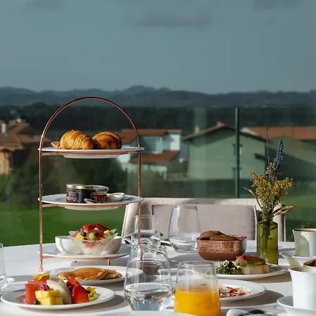 Coolrooms Palacio De 루체스