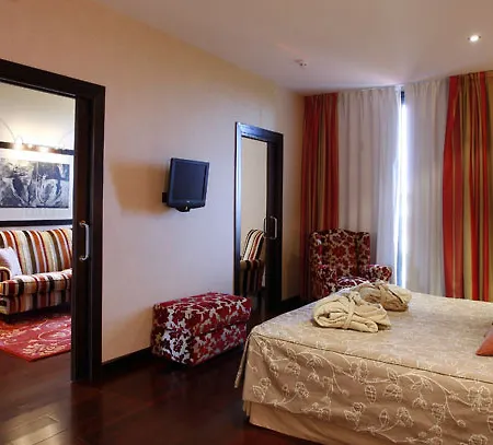 Coolrooms Palacio De 5* Luces