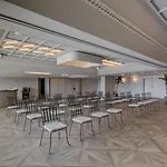 Hotel Coolrooms Palacio De 5*