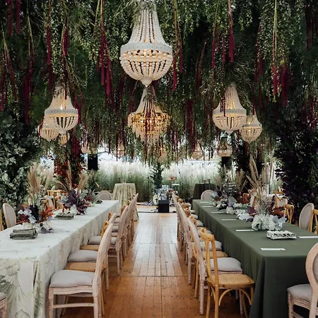 Palacio De Luces, Small Luxury