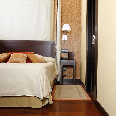 Coolrooms Palacio De 5* Luces