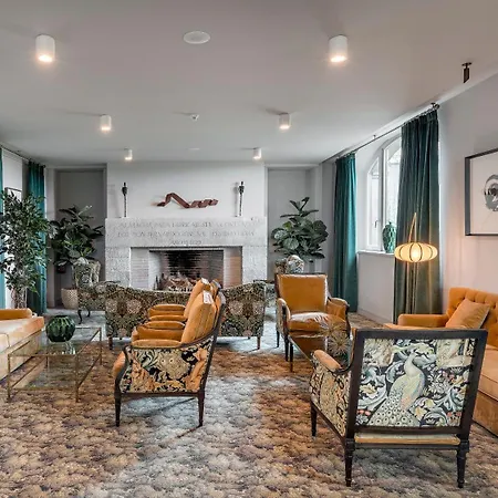 Coolrooms Palacio De 5* Luces